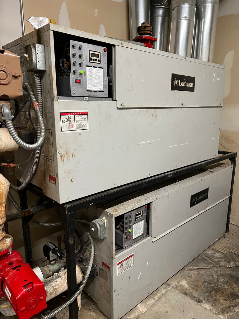 SOLD! BUBBLE QUEEN LAUNDROMAT & BUILDING, AURORA