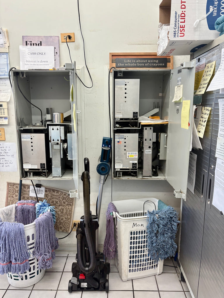 CONTRACT PENDING! Archer & Central Laundromat, Chicago