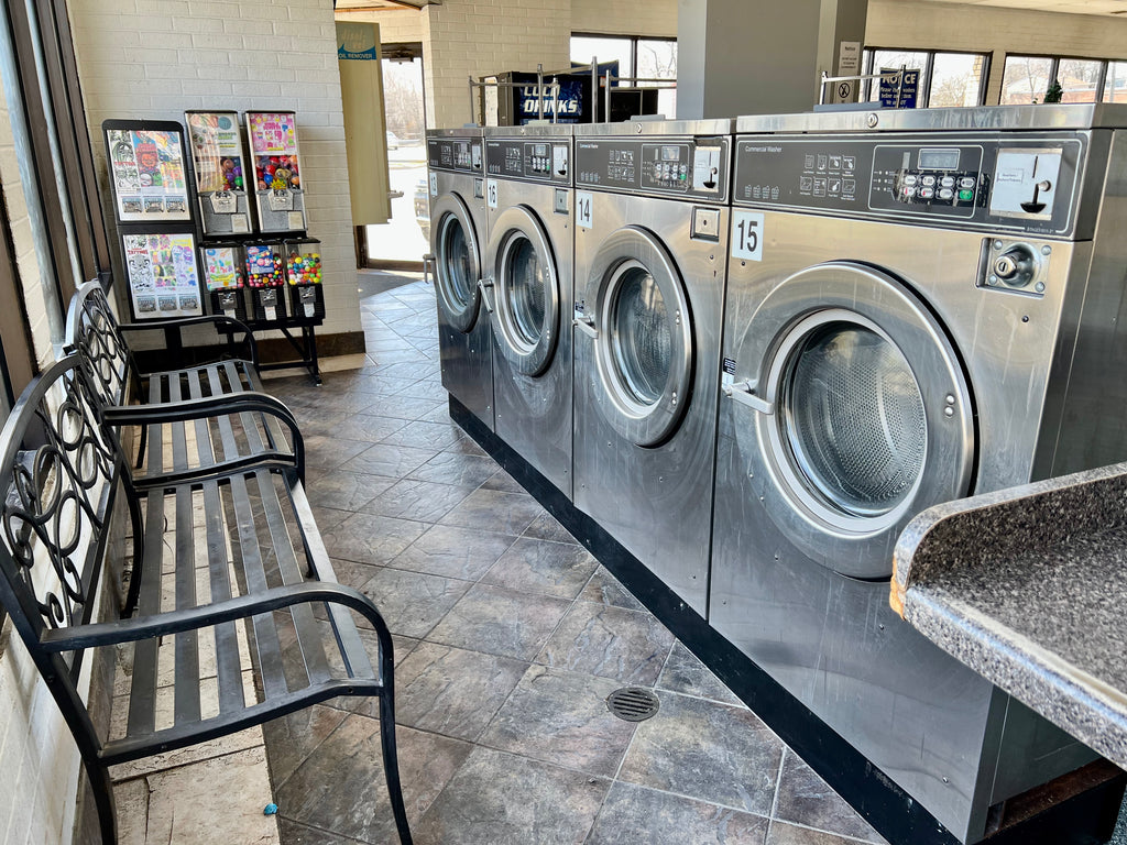 NEW LISTING! WHITE OAK LAUNDRY AND BUILDING