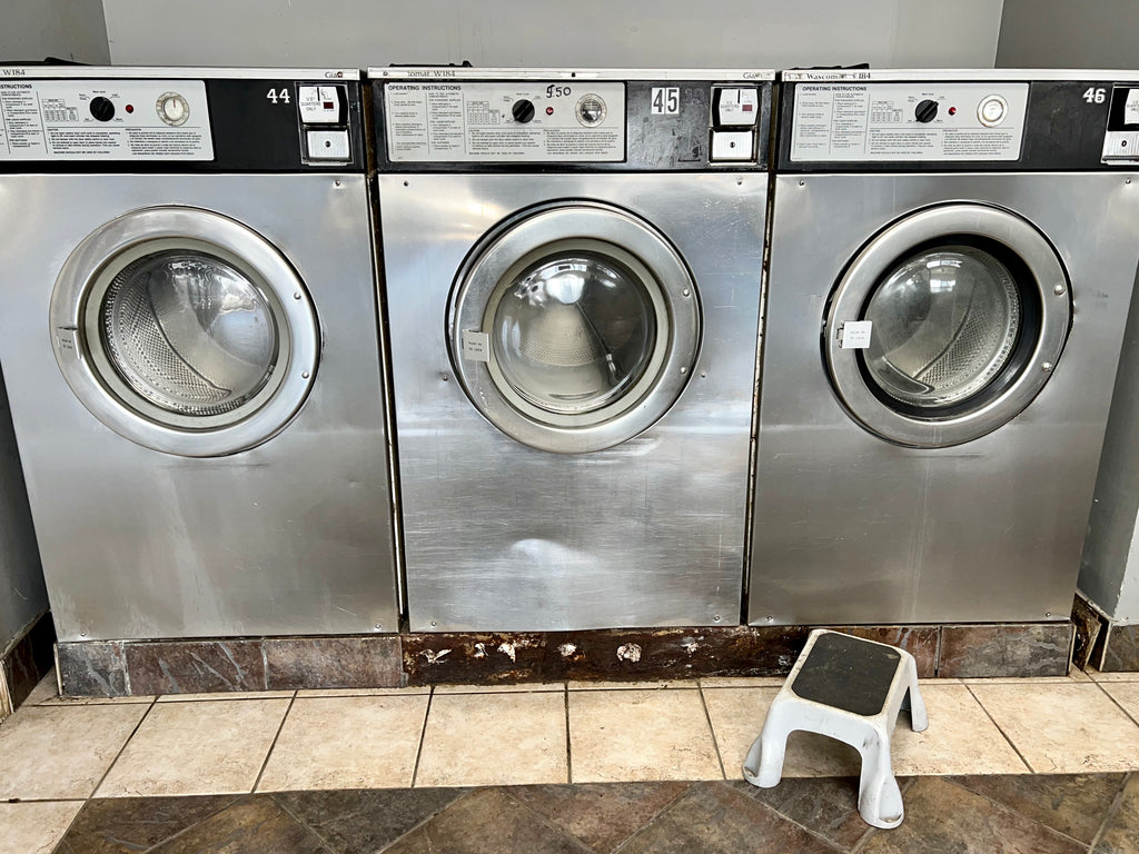 NEW LISTING! WHITE OAK LAUNDRY AND BUILDING