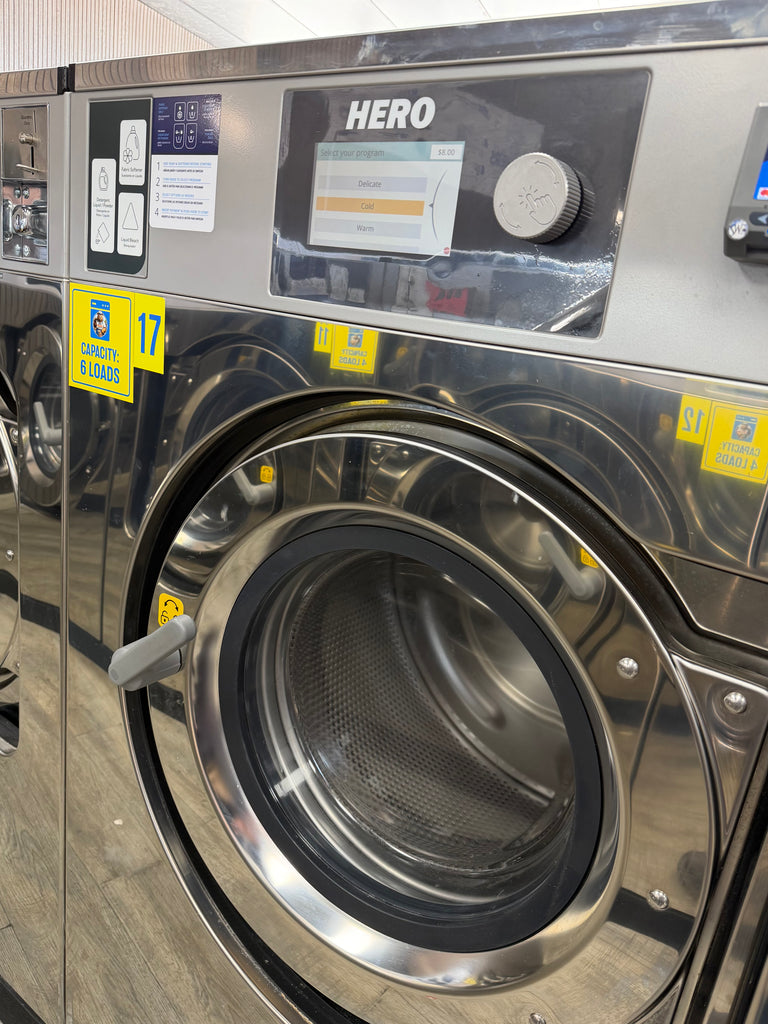 NEW LISTING! LUCKY BEAR LAUNDROMAT