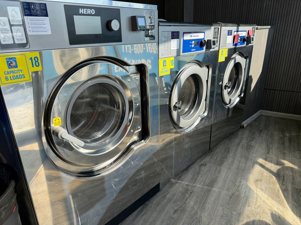 NEW LISTING! LUCKY BEAR LAUNDROMAT